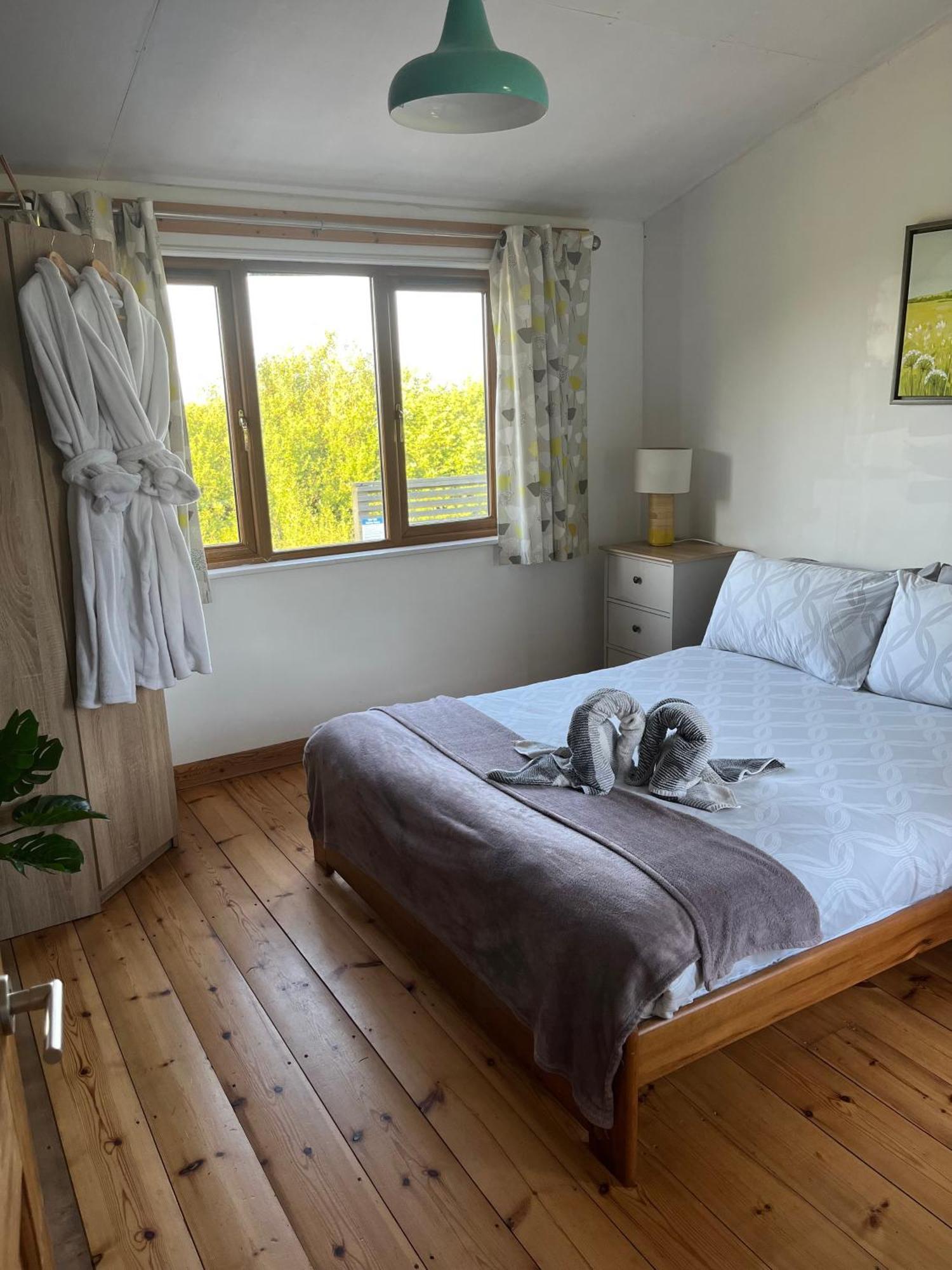 Tamarisk Cabin Bude Eksteriør bilde
