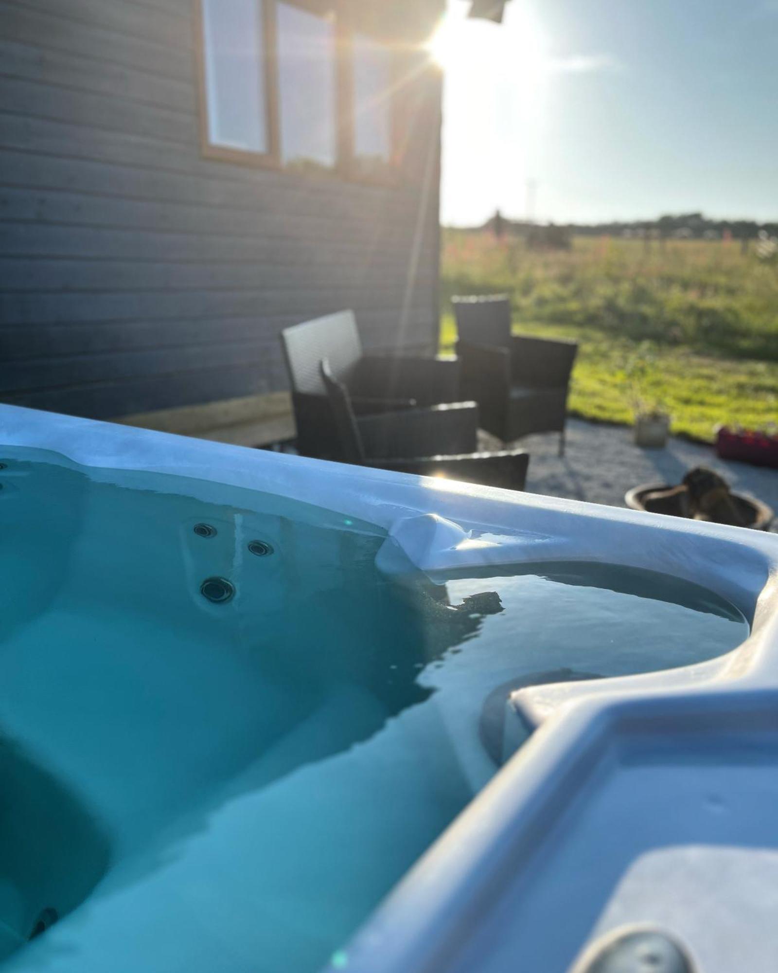 Tamarisk Cabin Bude Eksteriør bilde