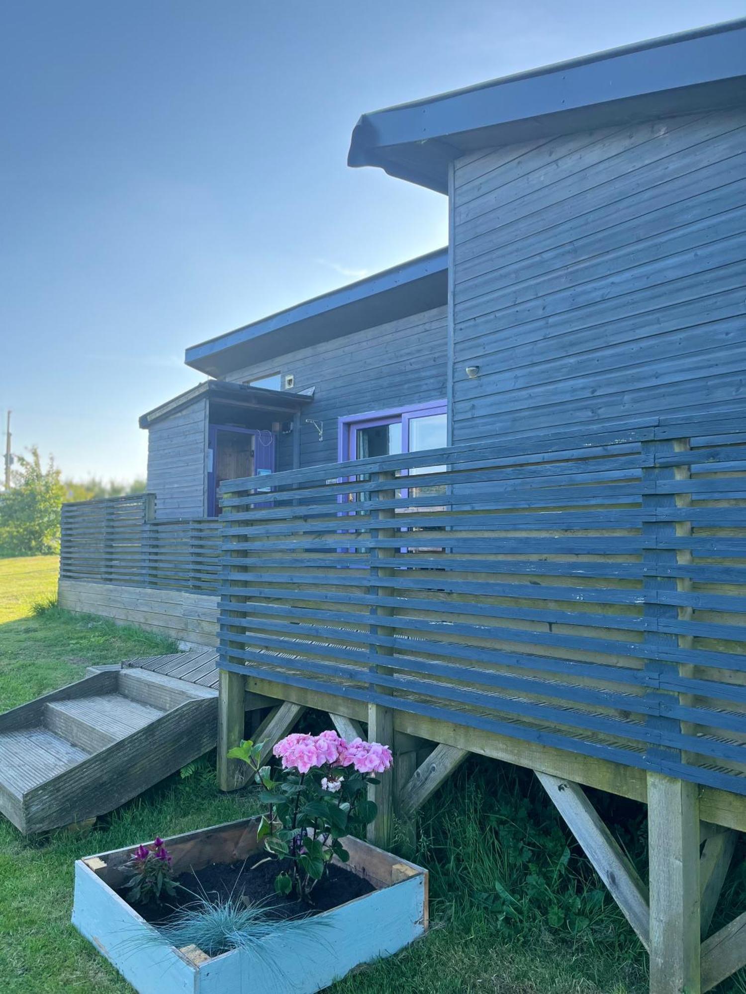 Tamarisk Cabin Bude Eksteriør bilde